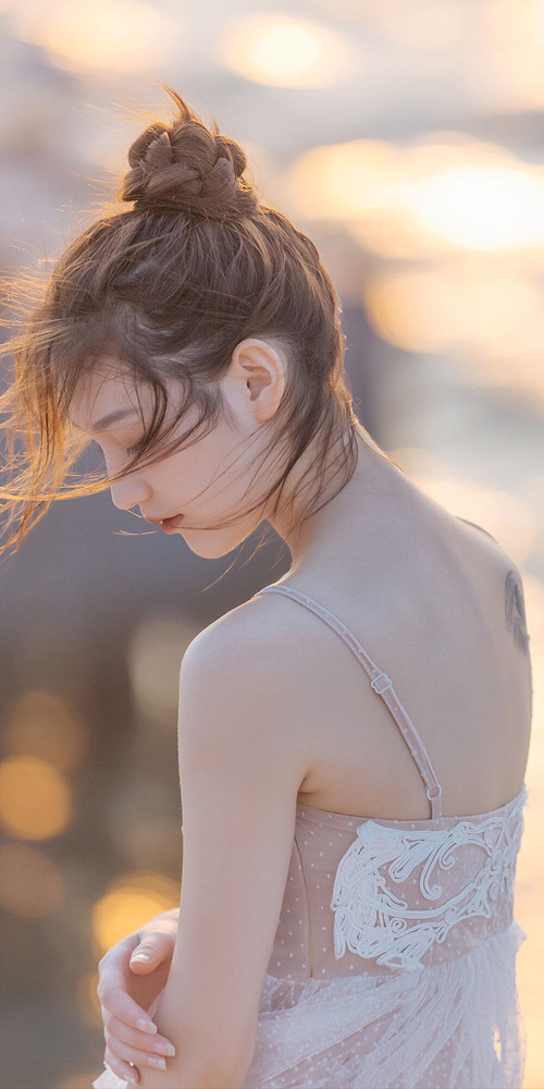 “亚戈·卡尔曼的传球与组织能力，成为阿根廷美洲狮队的战术核心”